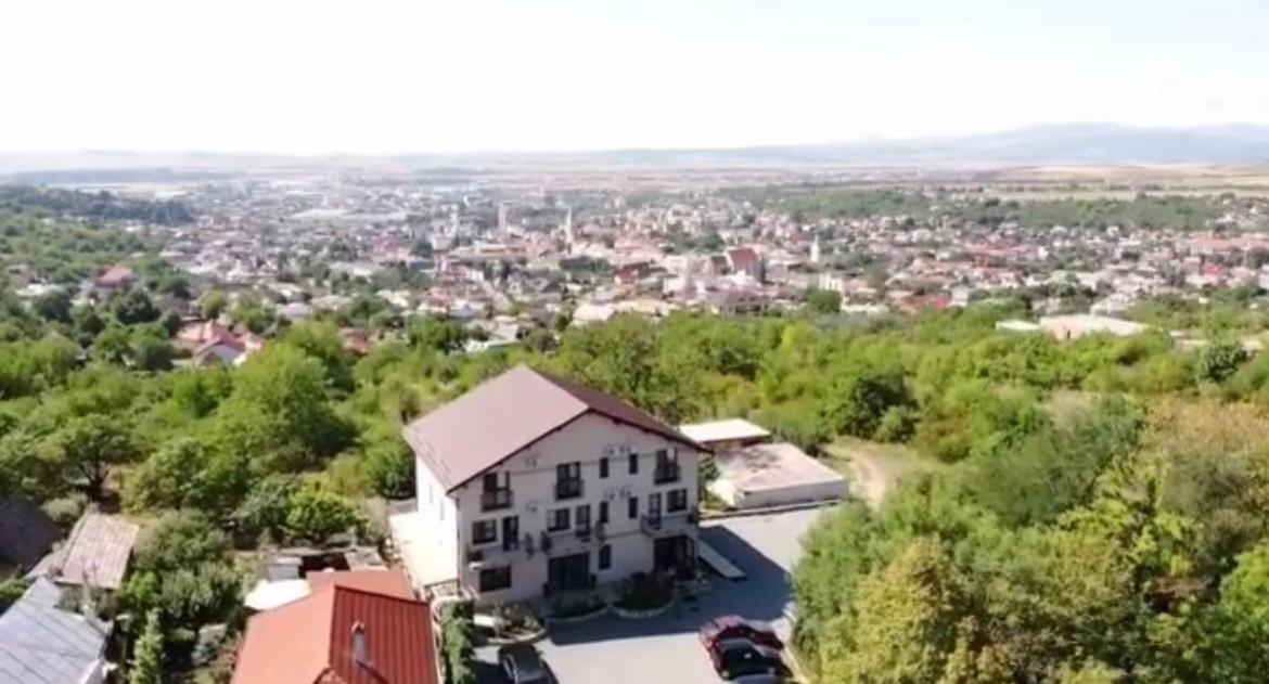 Pensiunea Bella Vista Турда Экстерьер фото